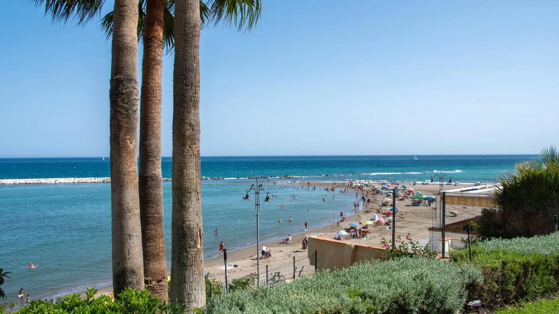 Luxury Frontline Beach Apartment With Sea View Benalmadena